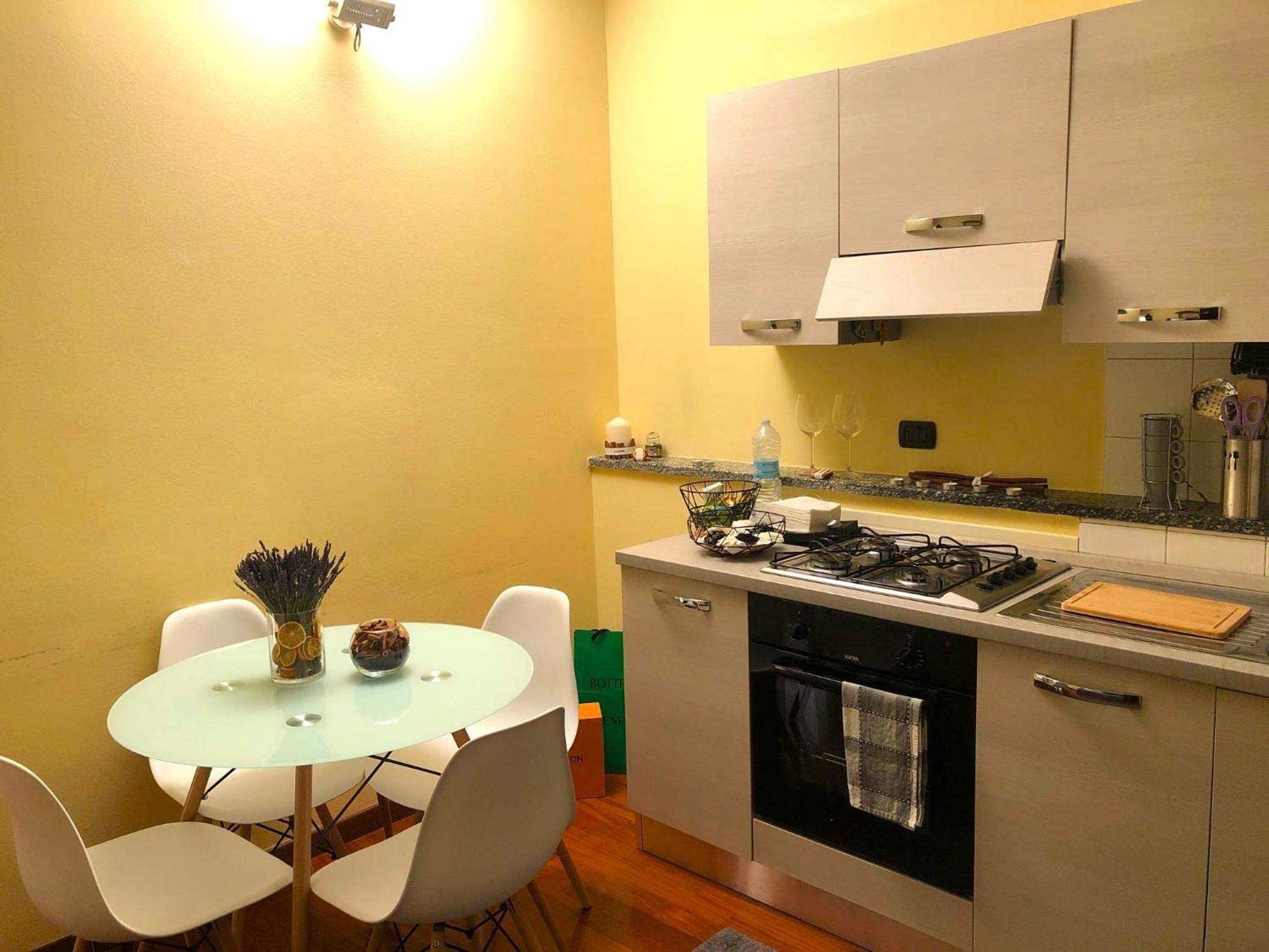 Apartment Center Of Милан Экстерьер фото